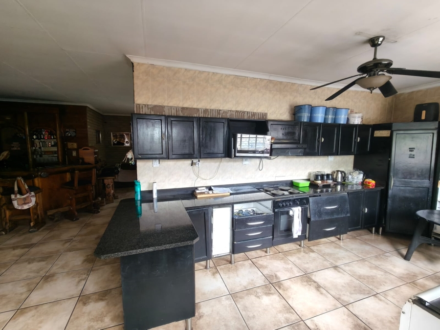 3 Bedroom Property for Sale in Oos Einde North West